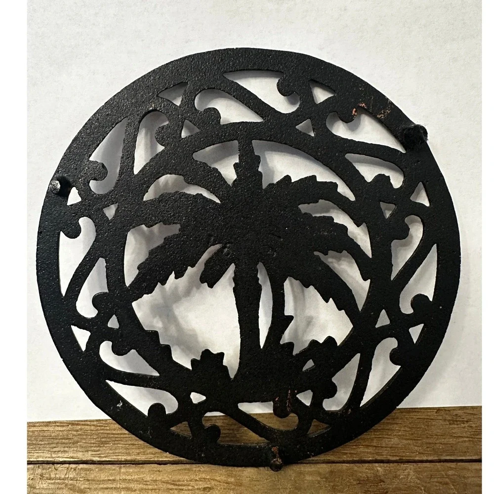 Vintage Brass Palm Tree Trivet 6.75 Inch Round Tropical Coastal Decor 3 Feet
